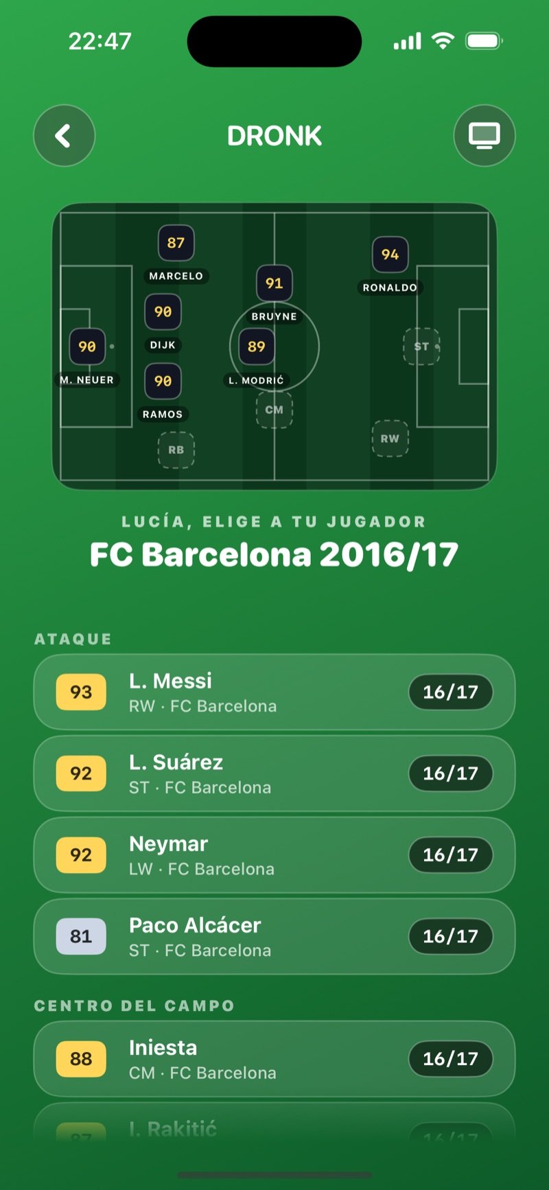 El Draft de fútbol en Dronk: gira la ruleta y elige un jugador para tu alineación