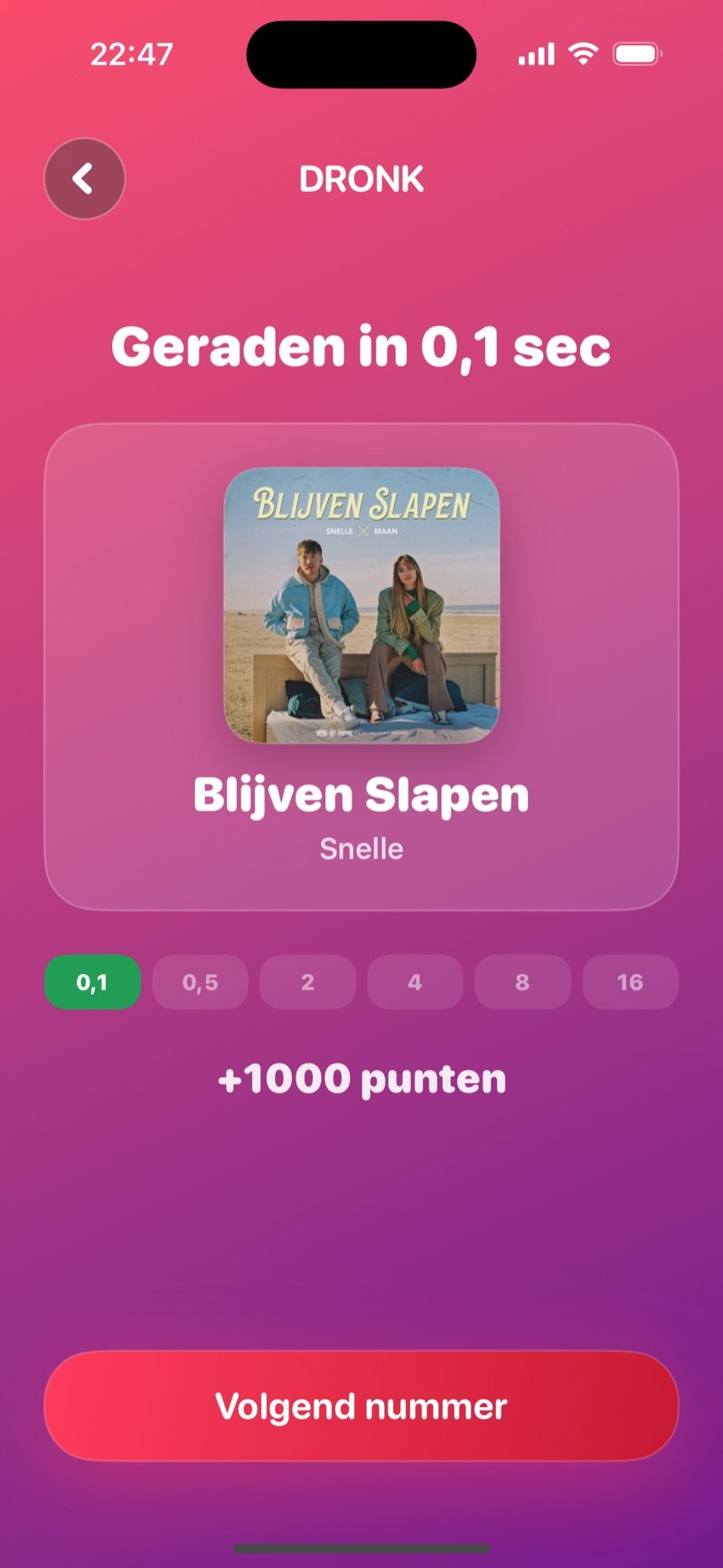 Eén Seconde in Dronk: nummer 3 van 5, een grote afspeelknop op 0,5 seconde, zes stappunten en een zoekveld