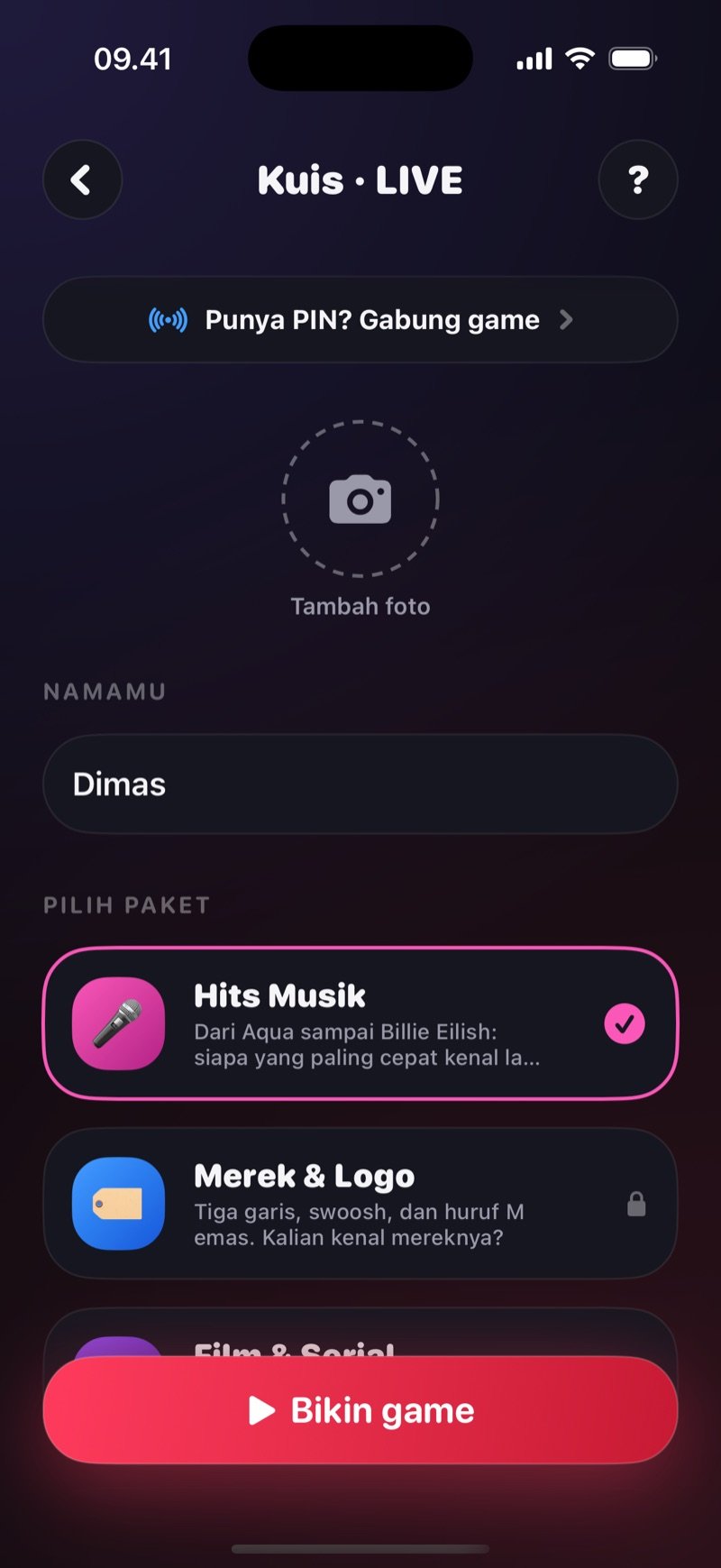 Layar bikin game Kuis LIVE di Dronk: baris Punya PIN? Gabung game, lingkaran Tambah foto, kolom nama, daftar Pilih paket dengan empat paket kuis dan tombol Bikin game