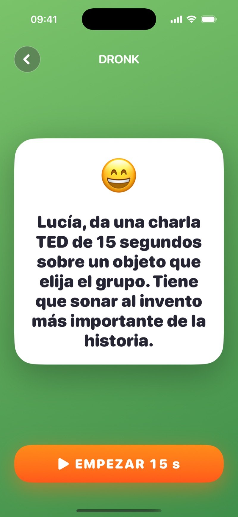 Una carta de La Ruleta en Dronk: 'Olivia, give a 15-second TED talk about an object the group picks' con un botón Next (captura de la versión en inglés)